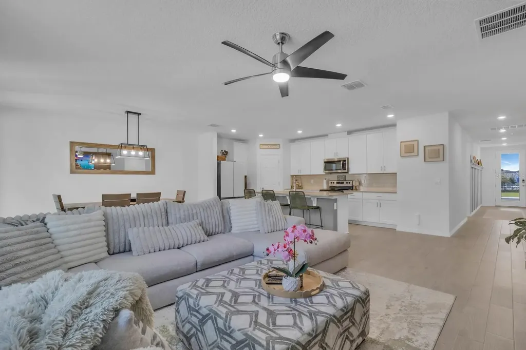 4675 Sidesaddle Trail St Cloud FL 34772
