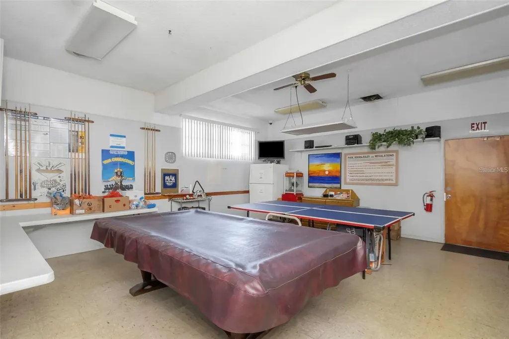 5267 81st Street N St Petersburg FL 33709