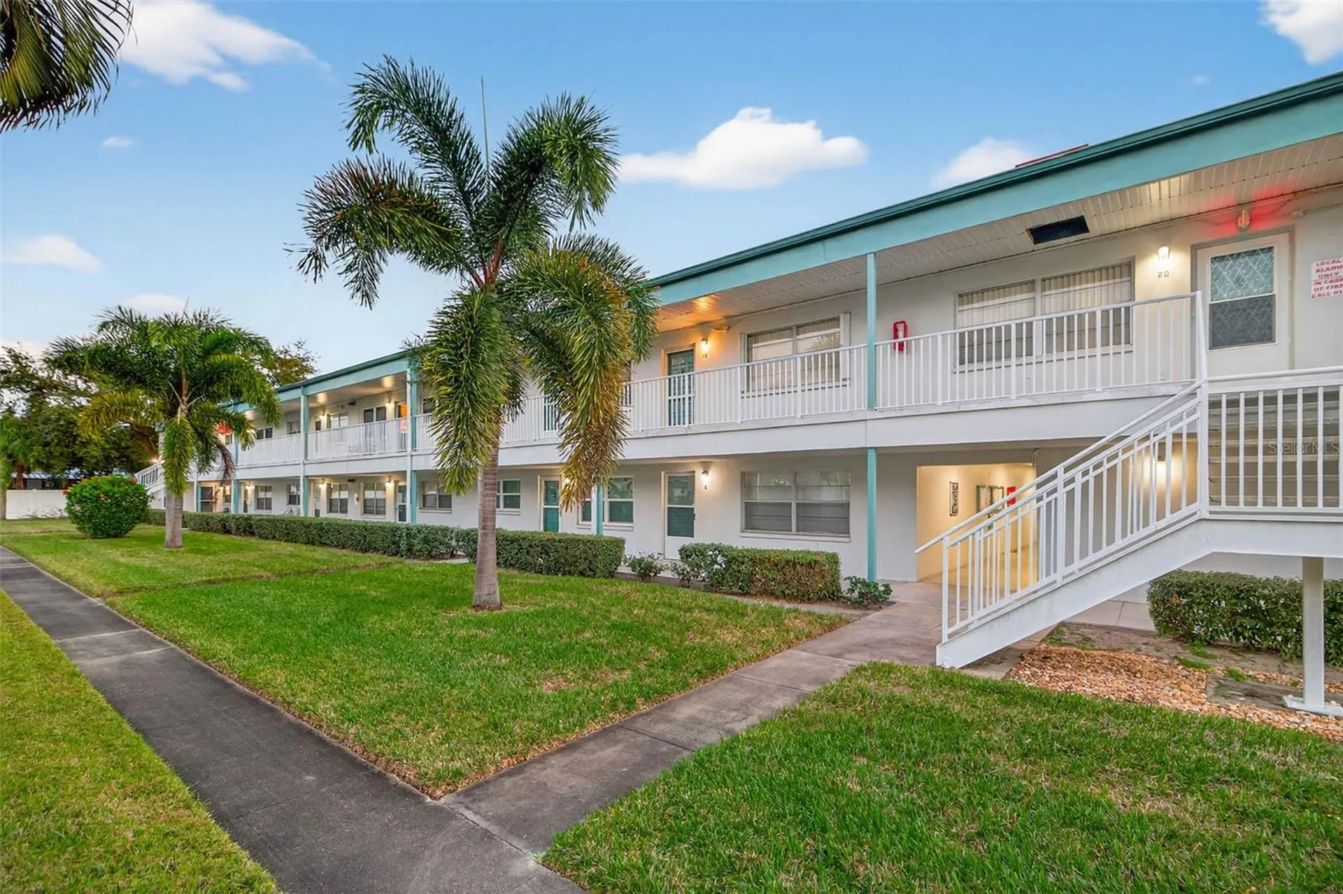 5267 81st Street N St Petersburg FL 33709