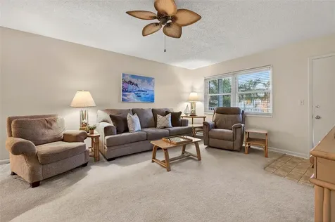 5267 81st Street N St Petersburg FL 33709