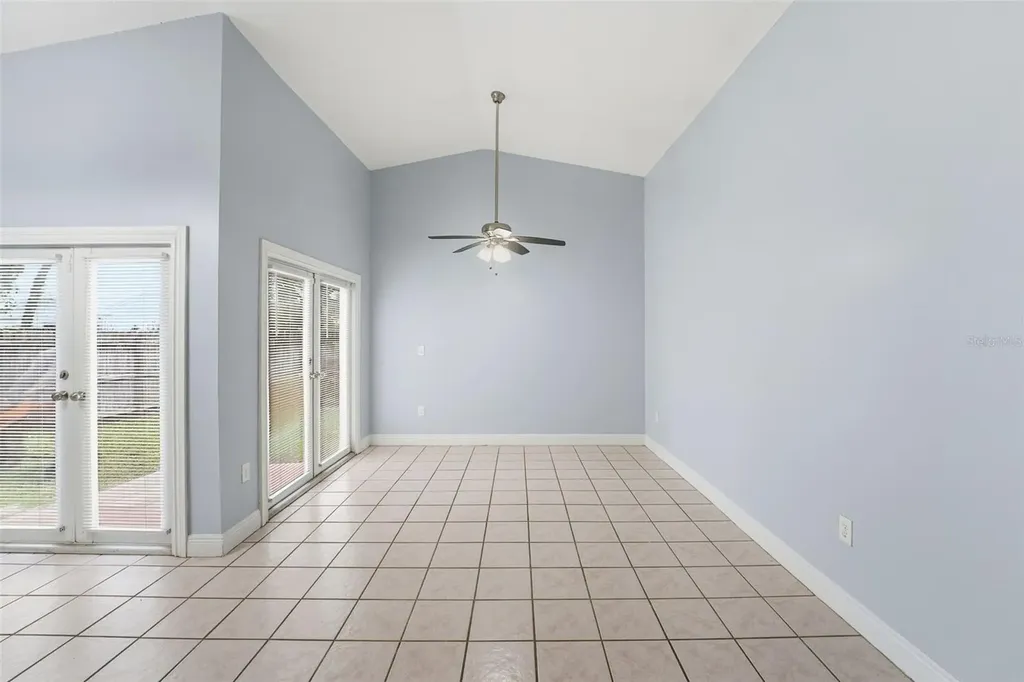 11242 SW 64th Miami FL 33173