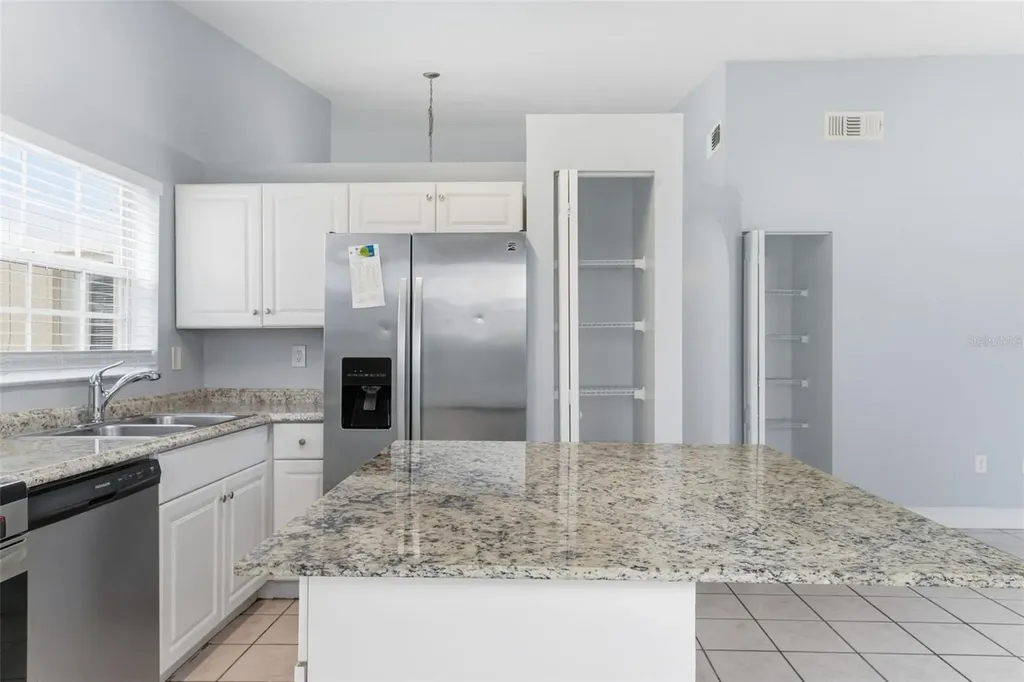 11242 SW 64th Miami FL 33173