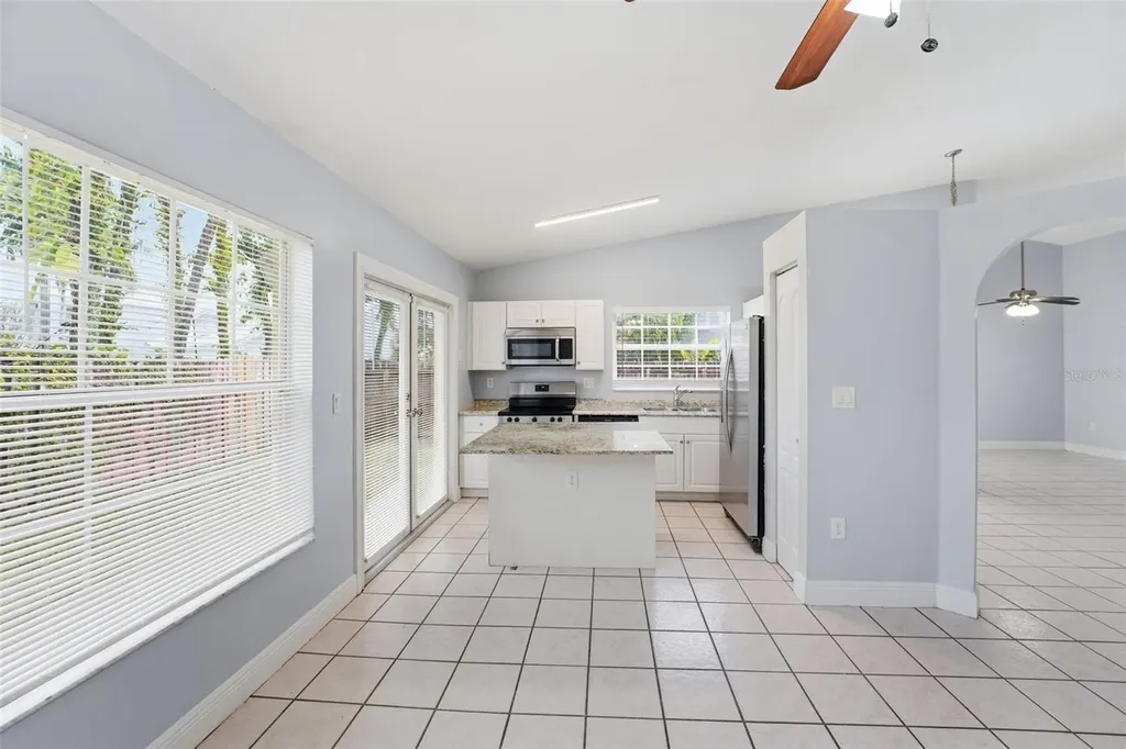11242 SW 64th Miami FL 33173