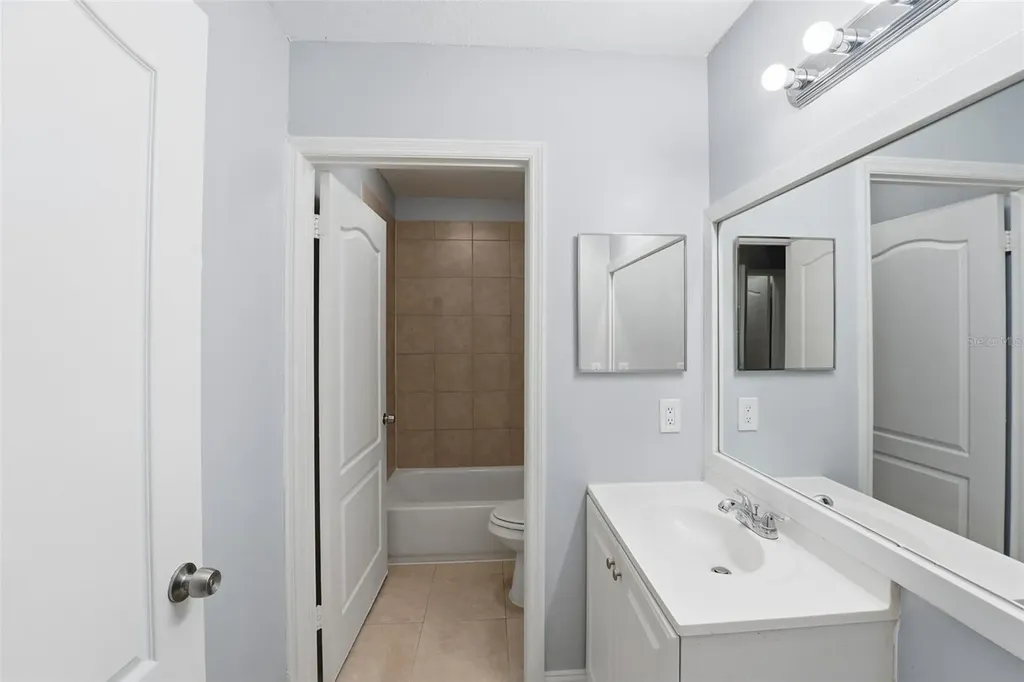 11242 SW 64th Miami FL 33173