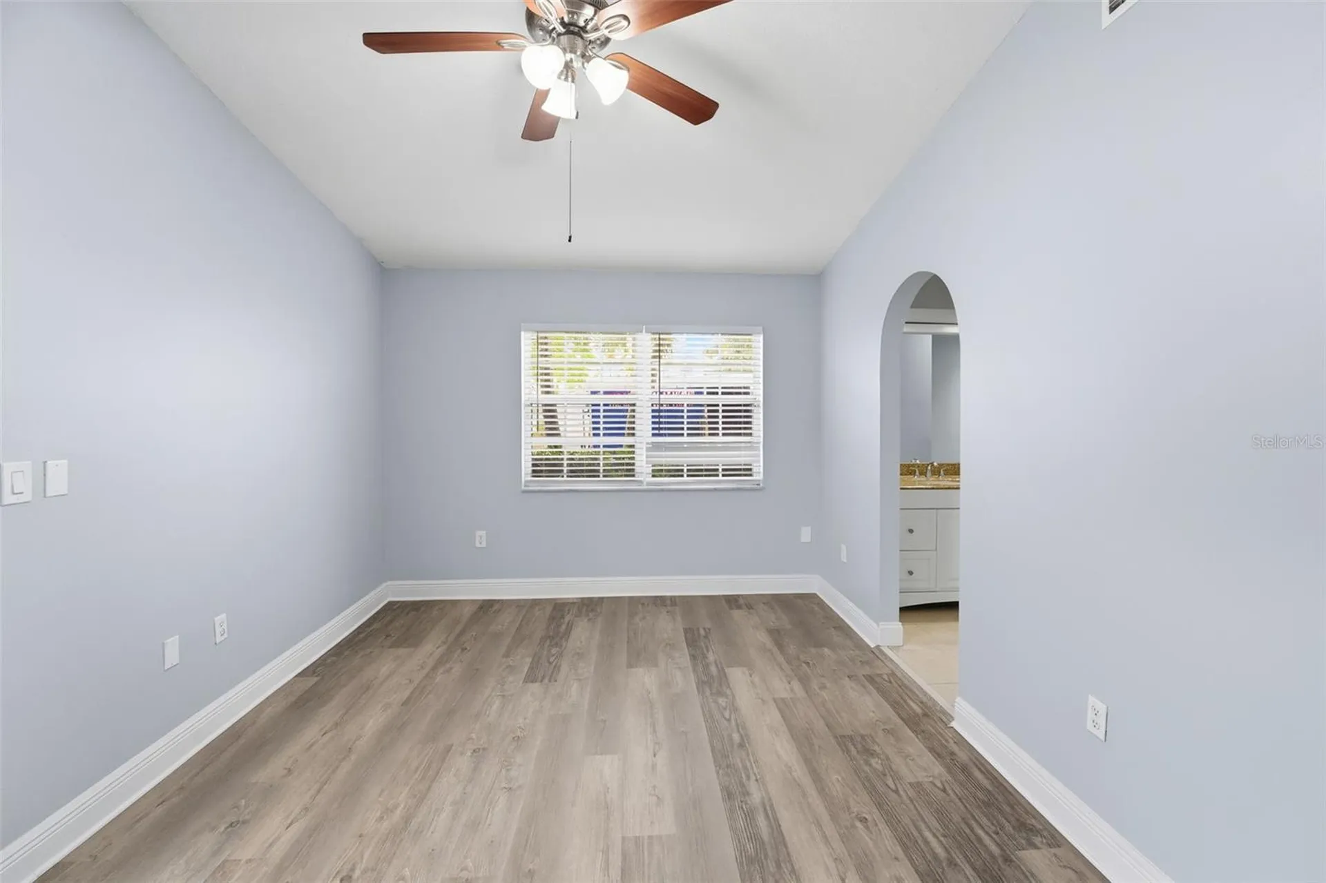 11242 SW 64th Miami FL 33173