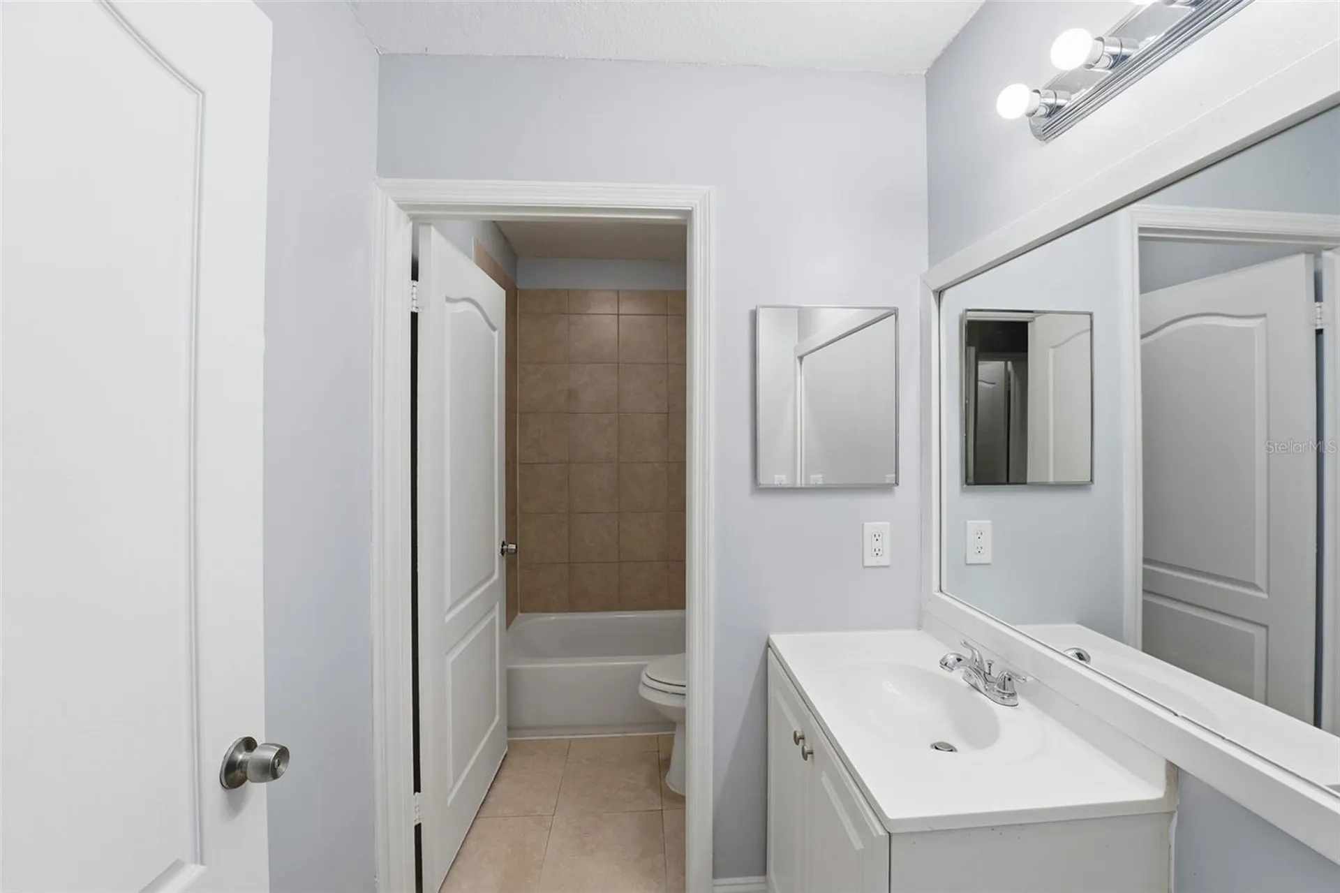 11242 SW 64th Miami FL 33173