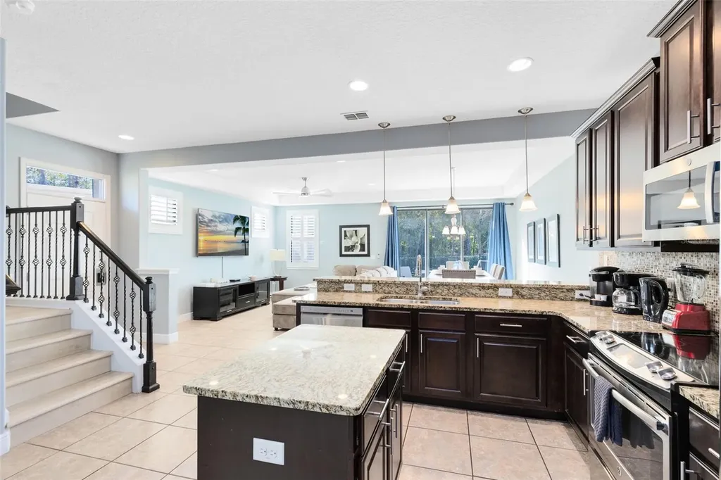8102 Roseville Road Davenport FL 33896