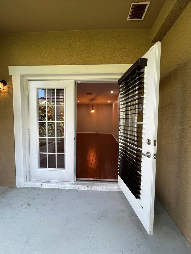 8210 Down Royal Road Tampa FL 33610
