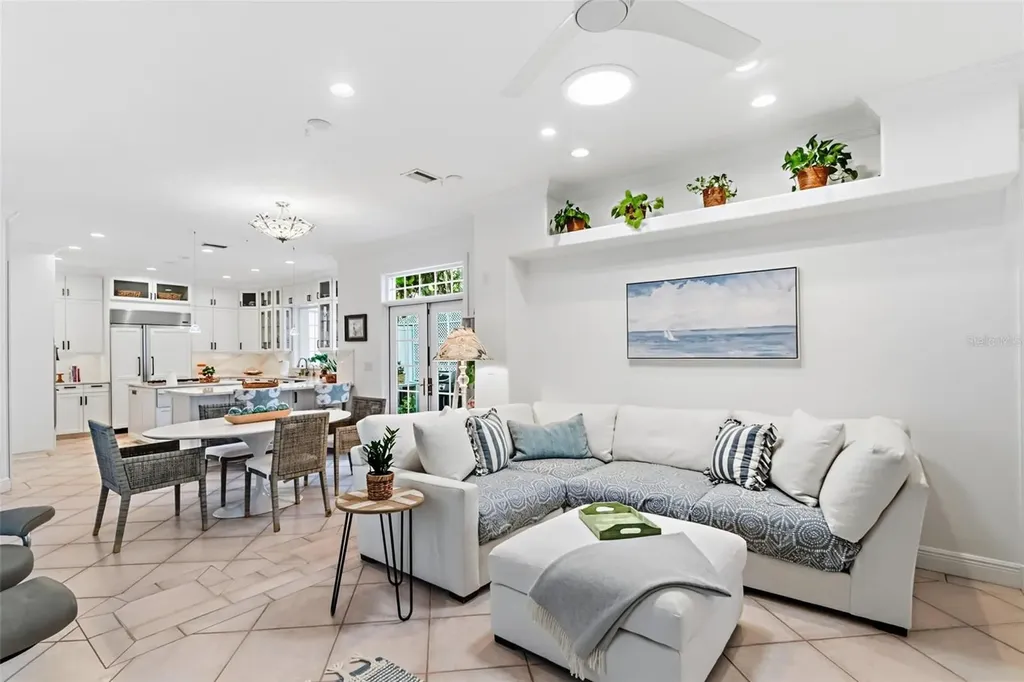5382 Sandhamn Place Longboat Key FL 34228