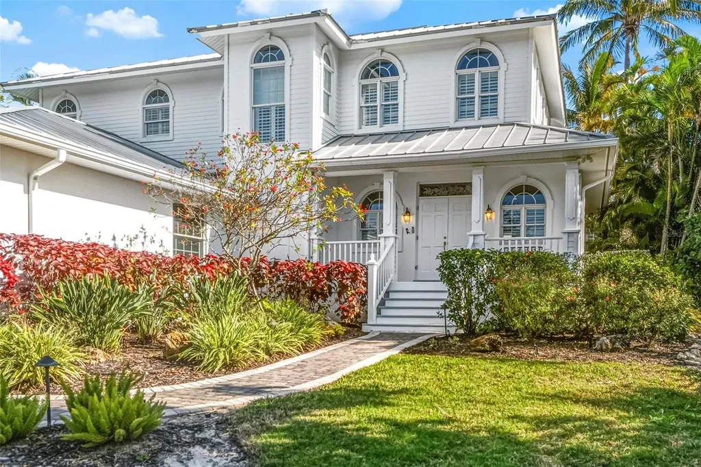 5382 Sandhamn Place Longboat Key FL 34228