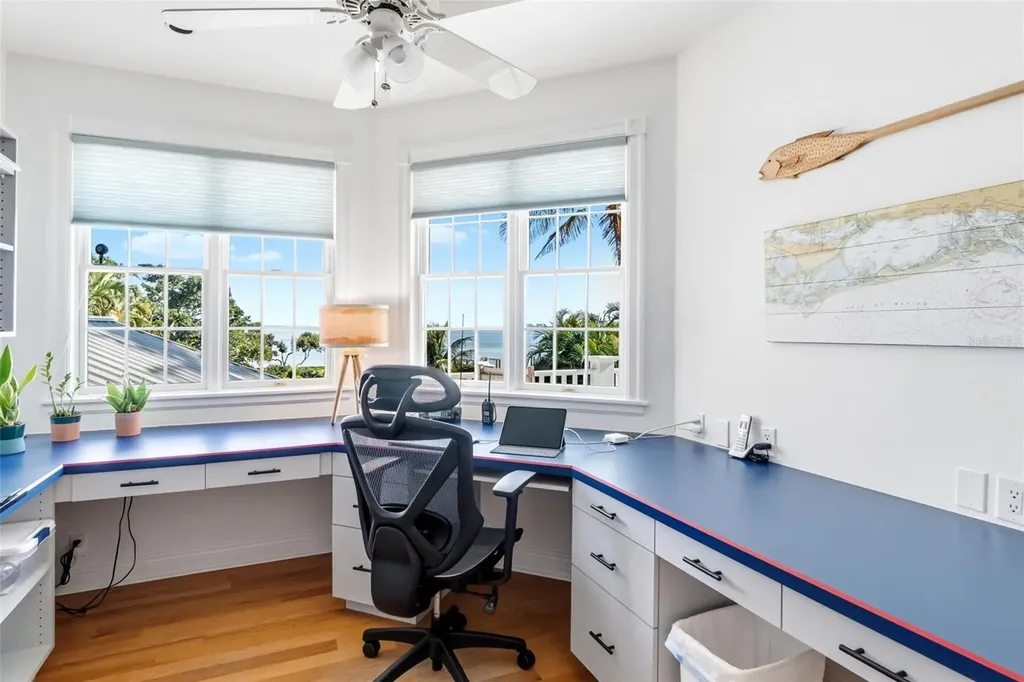5382 Sandhamn Place Longboat Key FL 34228