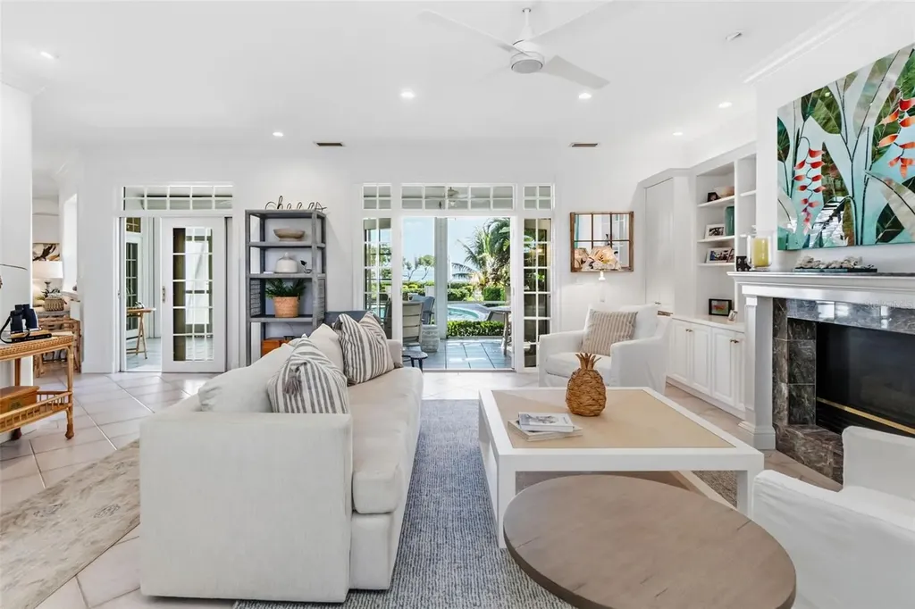 5382 Sandhamn Place Longboat Key FL 34228