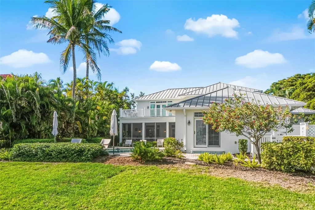 5382 Sandhamn Place Longboat Key FL 34228