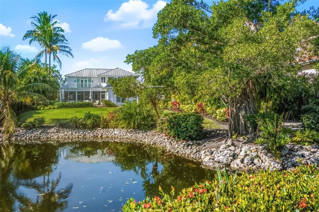 5382 Sandhamn Place Longboat Key FL 34228