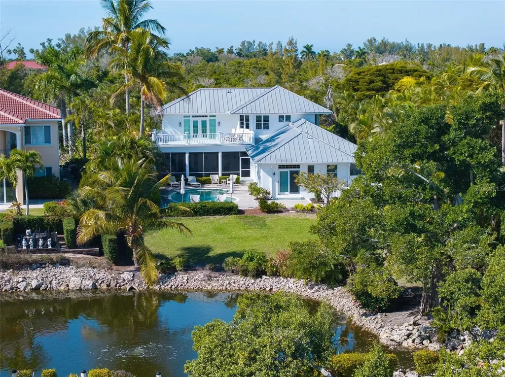 5382 Sandhamn Place Longboat Key FL 34228