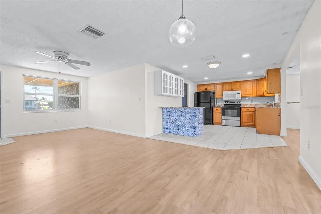 3711 Elmwood Drive Holiday FL 34691