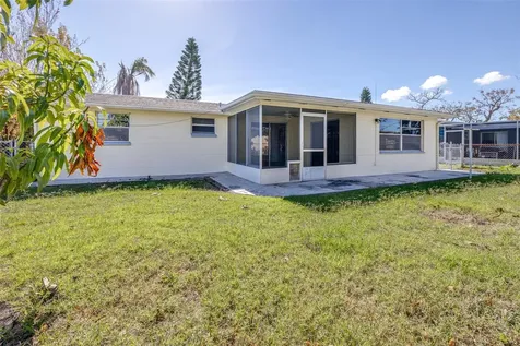 3711 Elmwood Drive Holiday FL 34691
