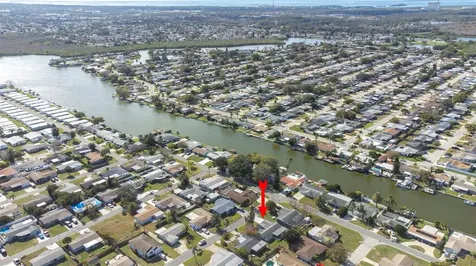3711 Elmwood Drive Holiday FL 34691