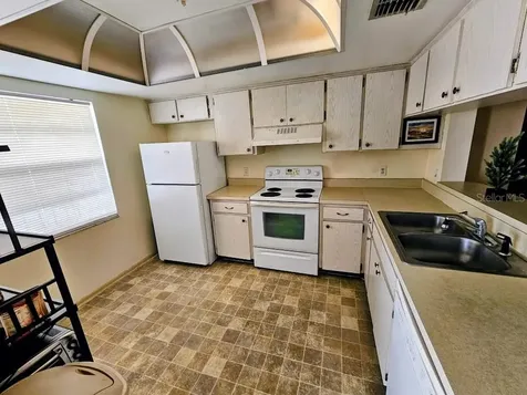 7700 92nd Street Seminole FL 33777