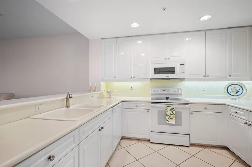242 Hidden Bay Drive Osprey FL 34229