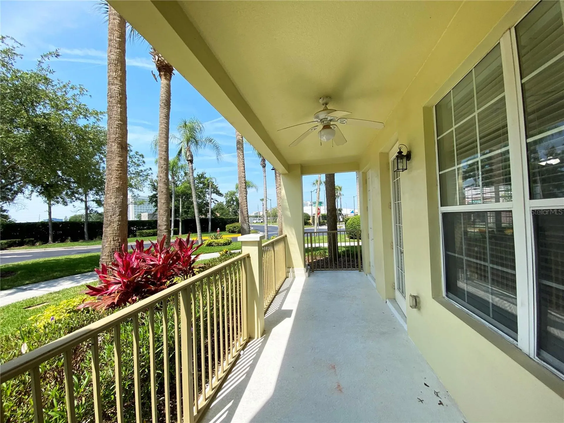 5049 Shoreway Loop Orlando FL 32819