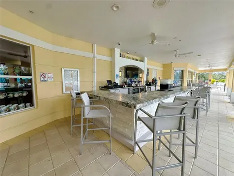 5049 Shoreway Loop Orlando FL 32819