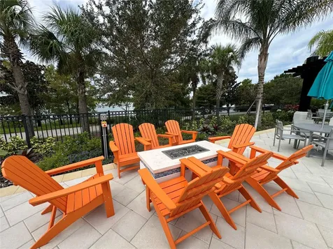 5049 Shoreway Loop Orlando FL 32819