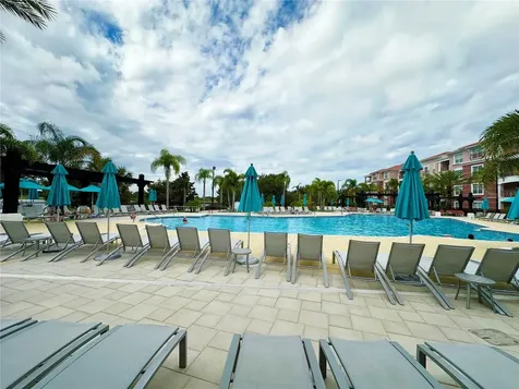 5049 Shoreway Loop Orlando FL 32819