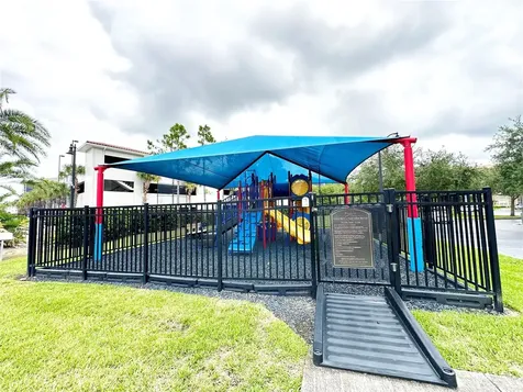 5049 Shoreway Loop Orlando FL 32819