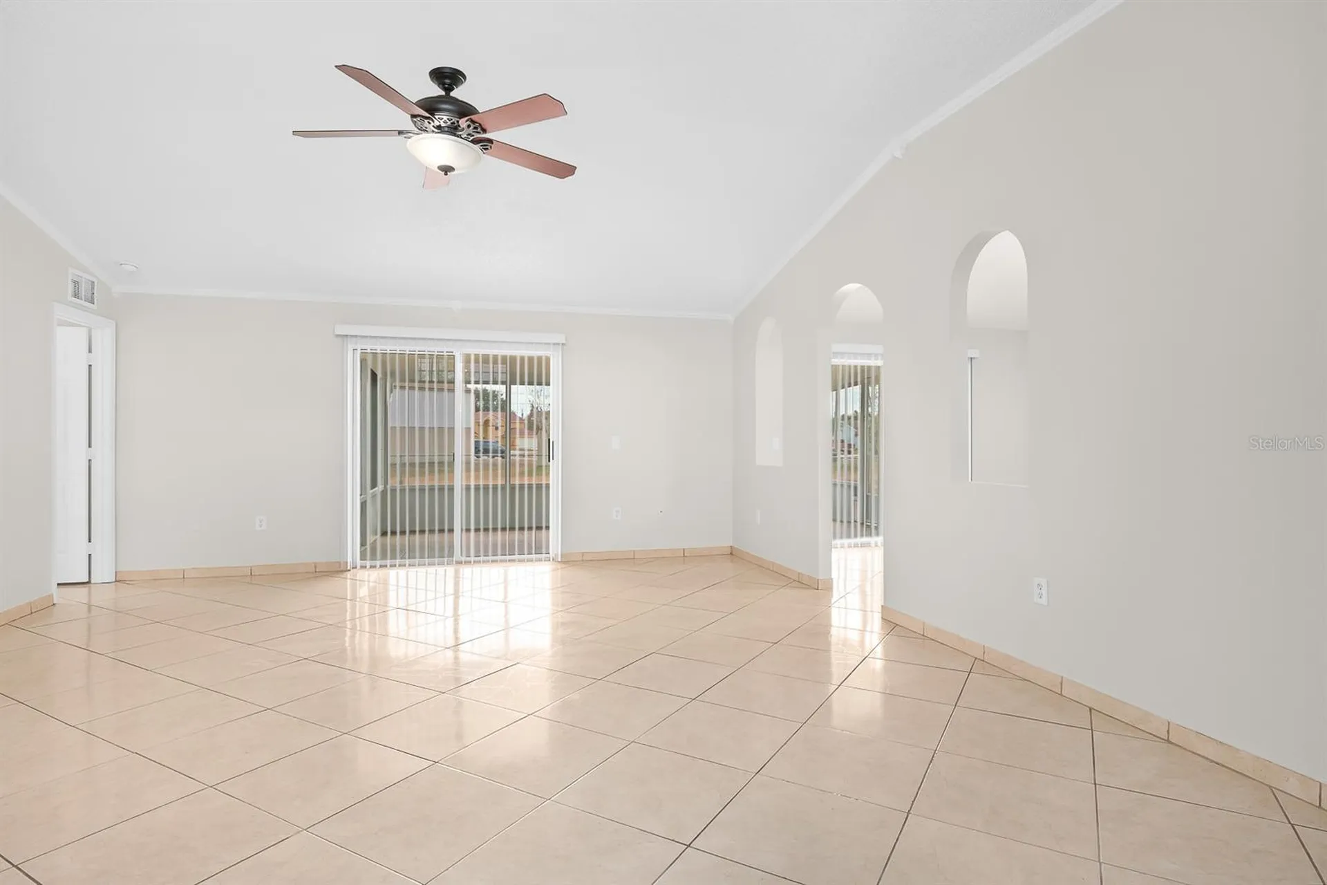 316 Colony Court Kissimmee FL 34758