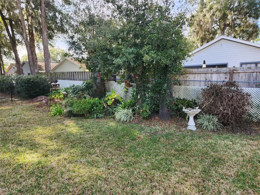 2216 NE 40th Terrace Ocala FL 34470