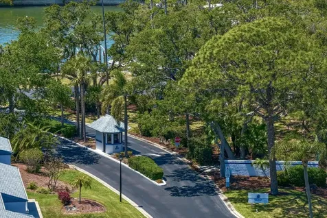 11590 Shipwatch Drive Largo FL 33774