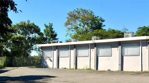 Pr 181 Km 4.8 Bo. Las Cuevas Trujillo Alto PR 00976