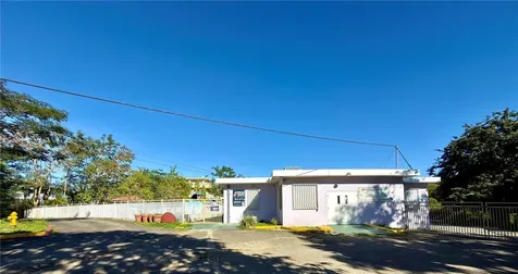 Pr 181 Km 4.8 Bo. Las Cuevas Trujillo Alto PR 00976