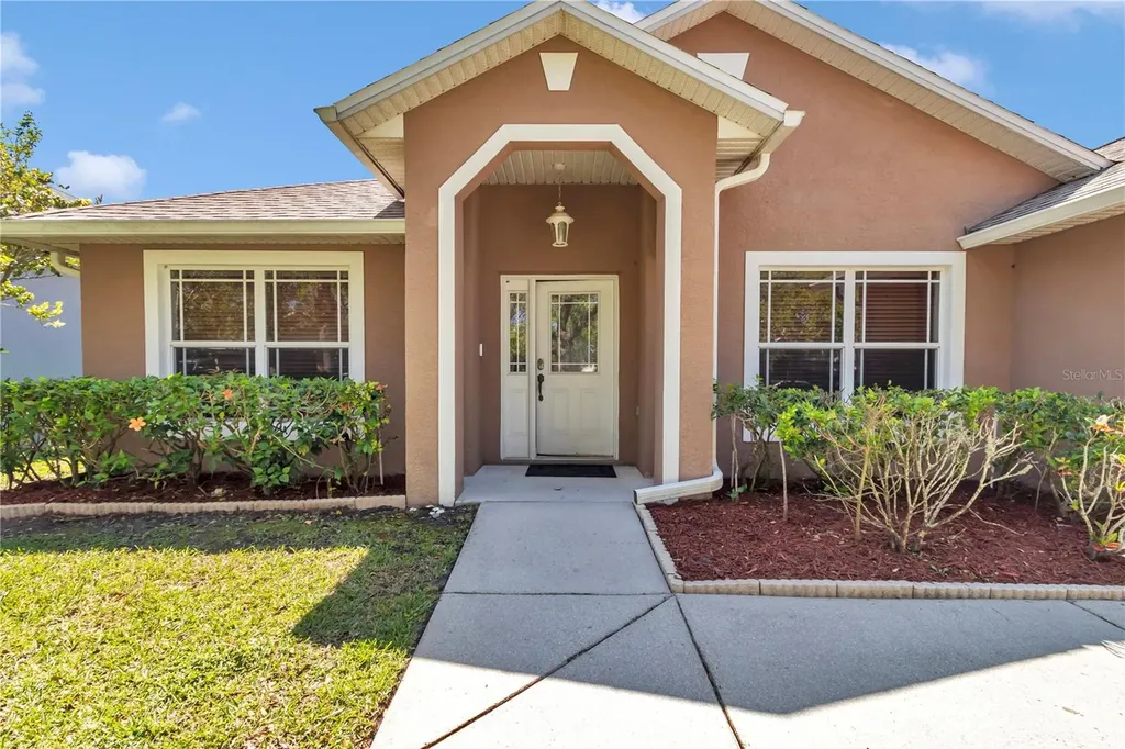 1201 Creekview Court St Cloud FL 34772