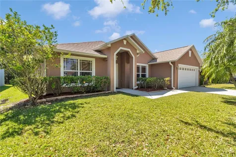 1201 Creekview Court St Cloud FL 34772