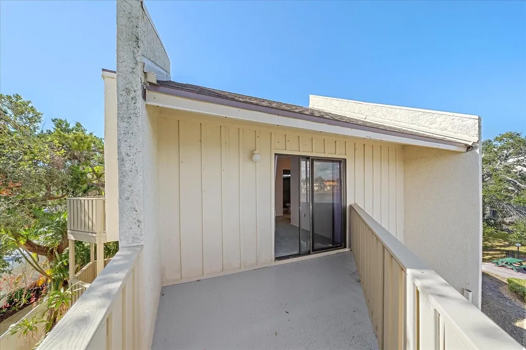 6157 Midnight Pass Road Sarasota FL 34242