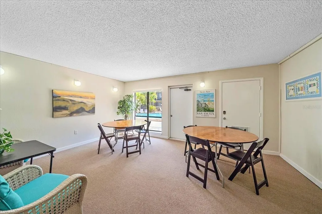 6157 Midnight Pass Road Sarasota FL 34242