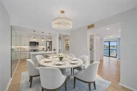 6157 Midnight Pass Road Sarasota FL 34242