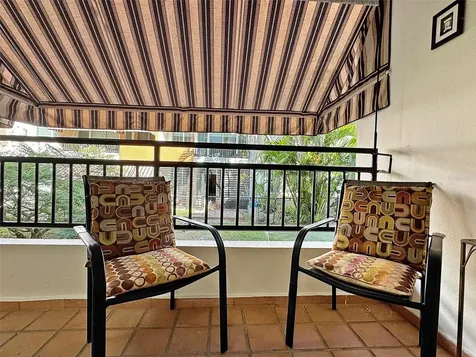 Cond Valles De Torrimar Boulevard Pedro Fullana Virella Guaynabo PR 00966