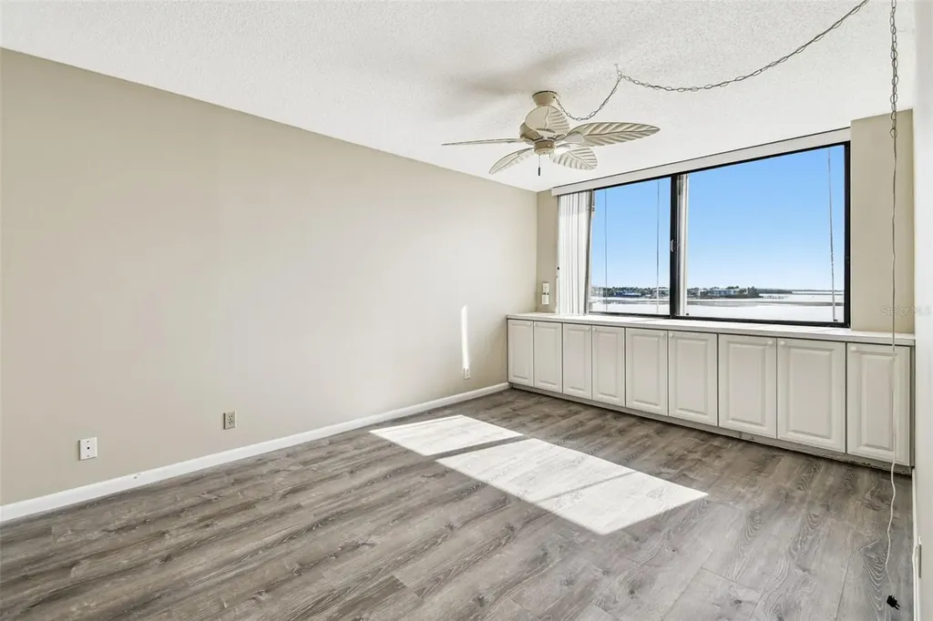6104 Palma Del Mar Boulevard S St Petersburg FL 33715