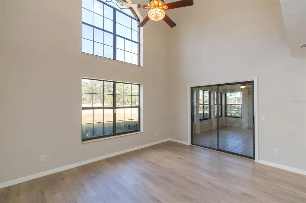 6545 Brentwood Drive Zephyrhills FL 33542