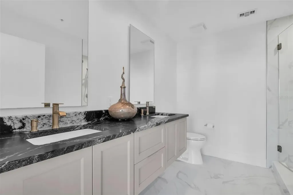 175 1st Street S St Petersburg FL 33701