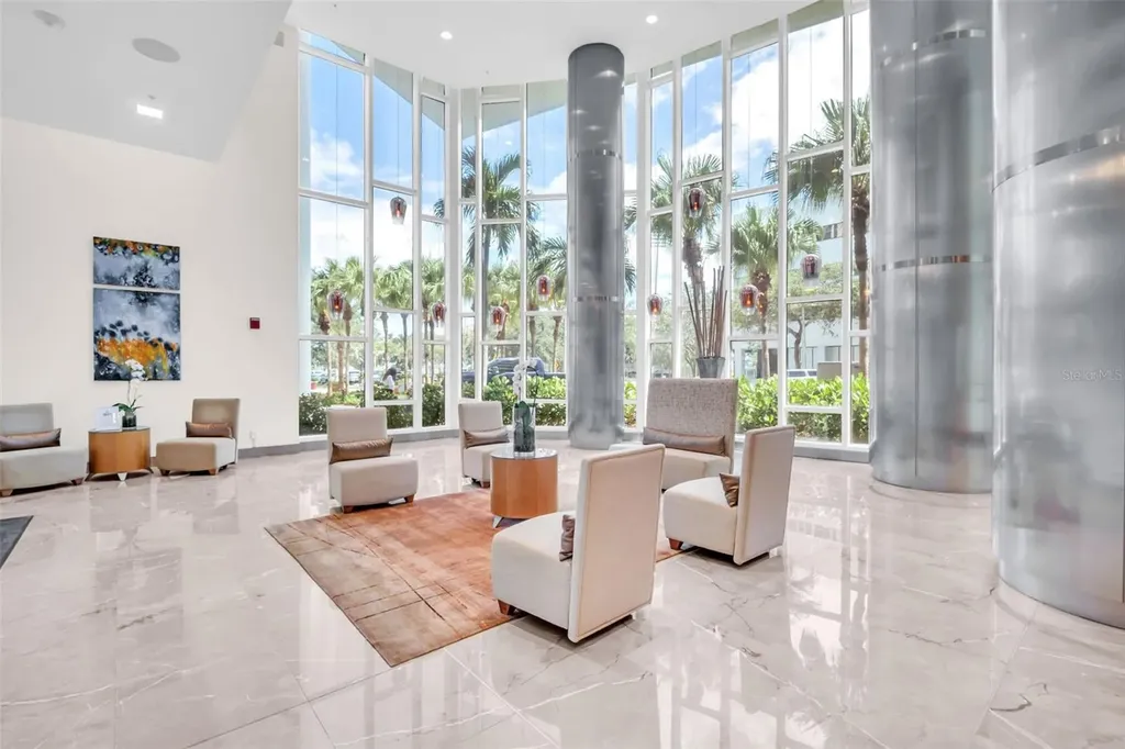 175 1st Street S St Petersburg FL 33701