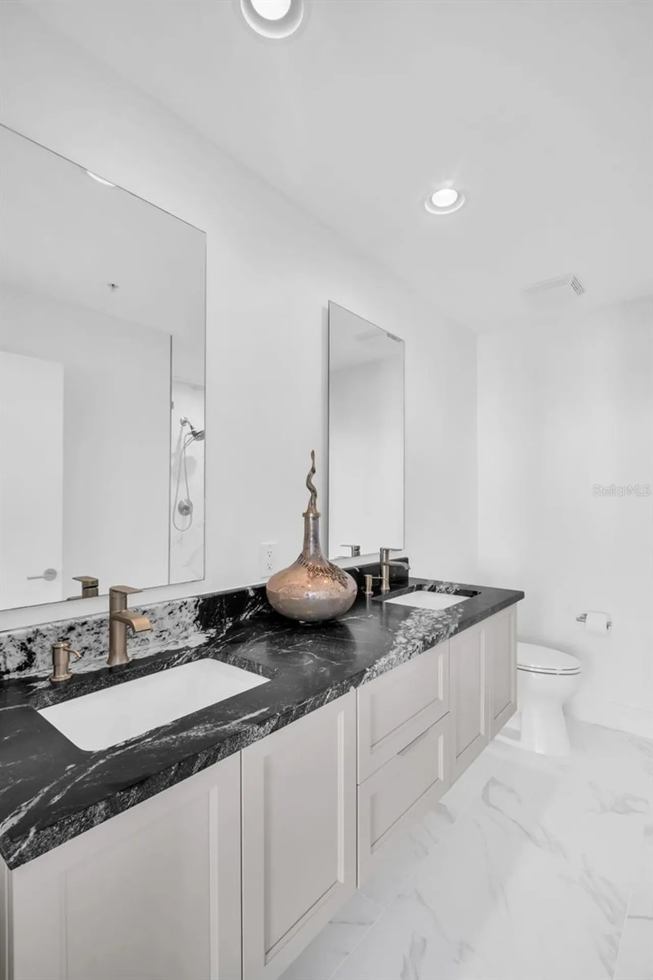 175 1st Street S St Petersburg FL 33701