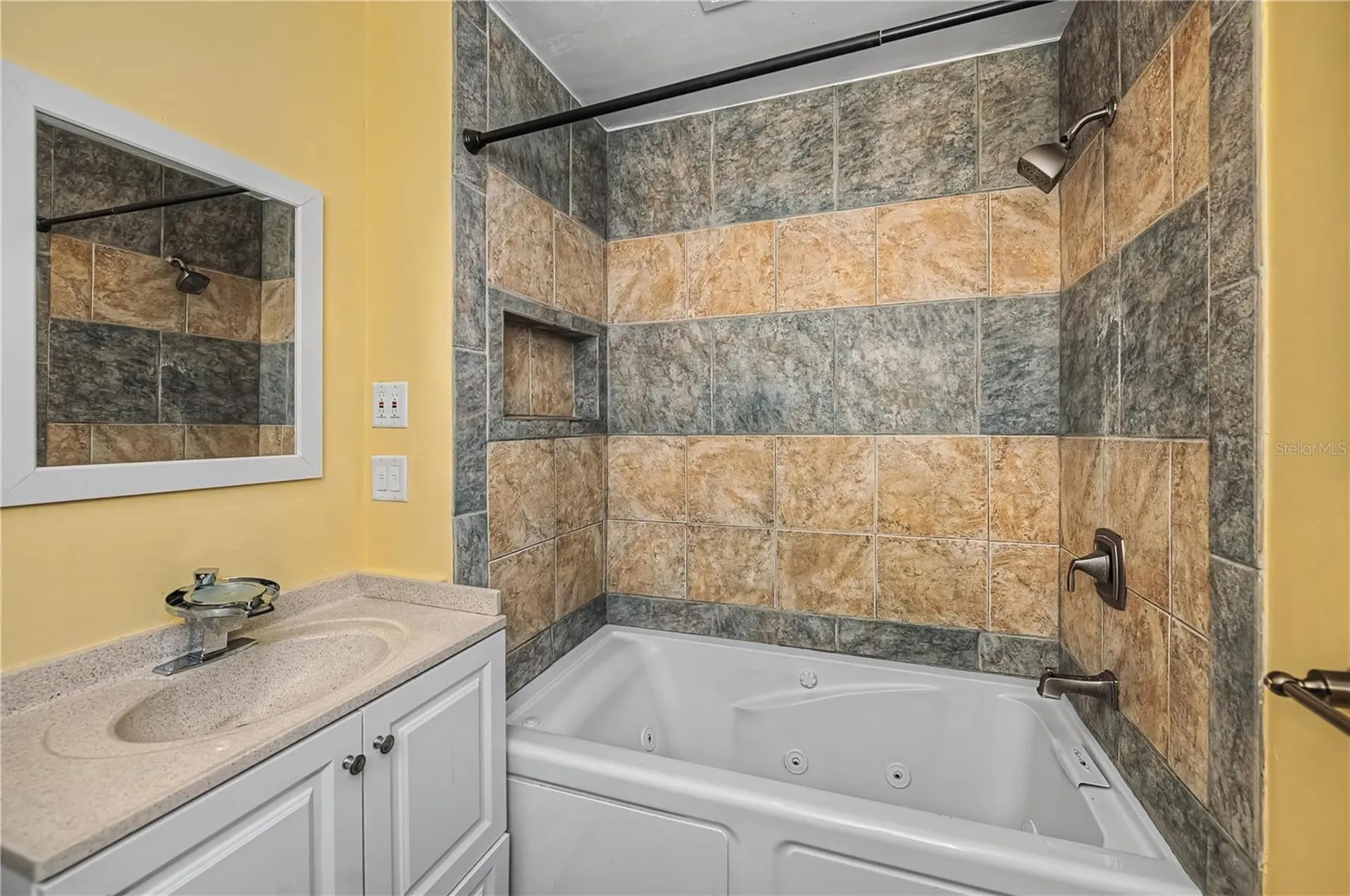 4025 Yucatan Circle Port Charlotte FL 33948