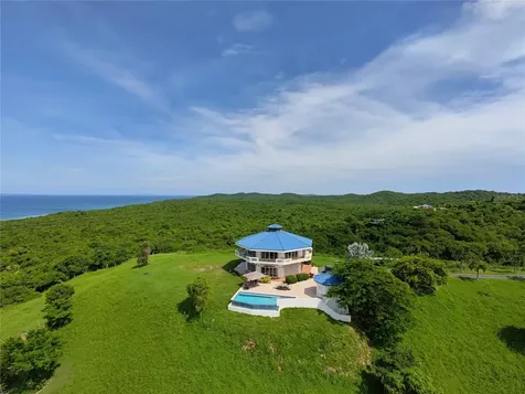 736 Brisas De Jasmin Vieques PR 00765