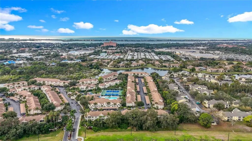 8315 Glenrose Way Sarasota FL 34238