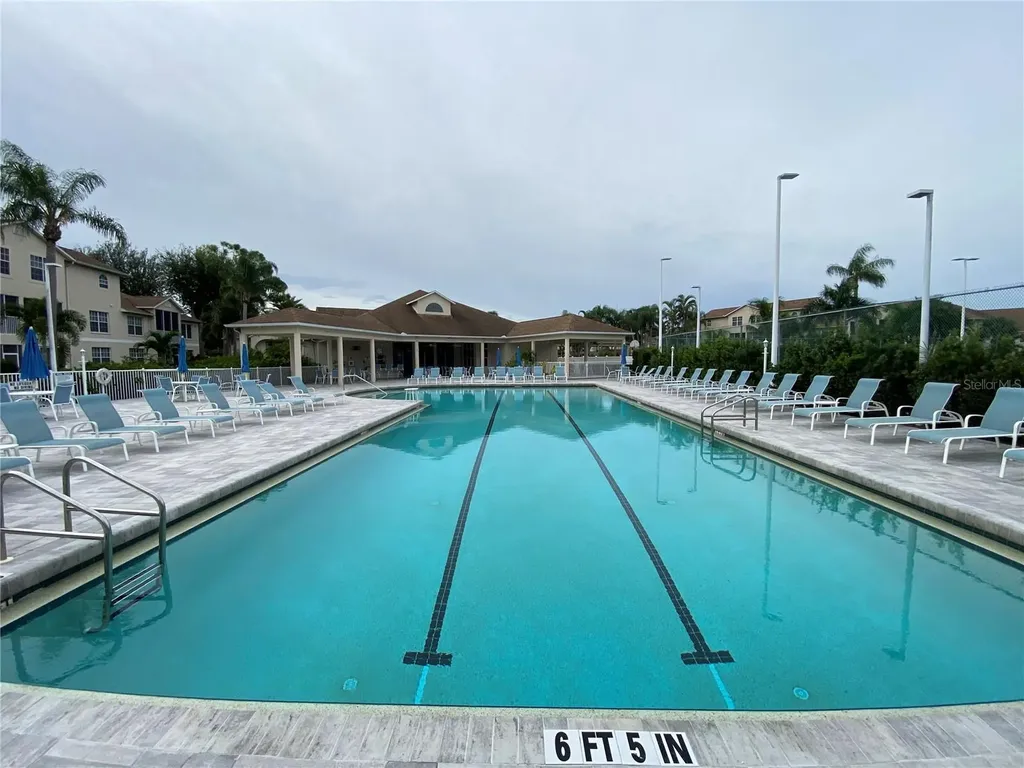 8315 Glenrose Way Sarasota FL 34238