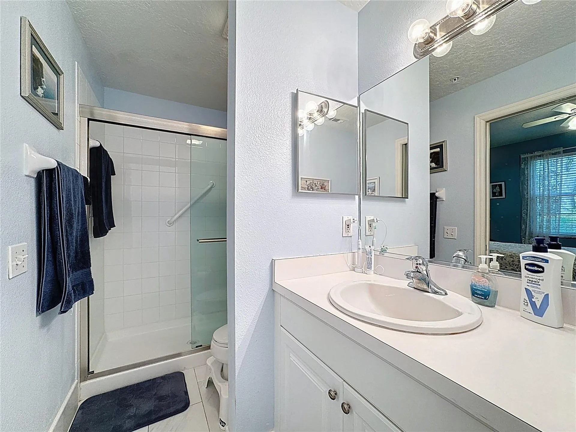 8315 Glenrose Way Sarasota FL 34238